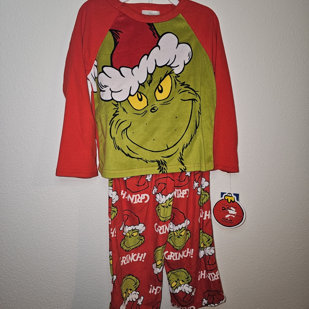 Kohl's Grinch Kids Pajama Set - Red and Green